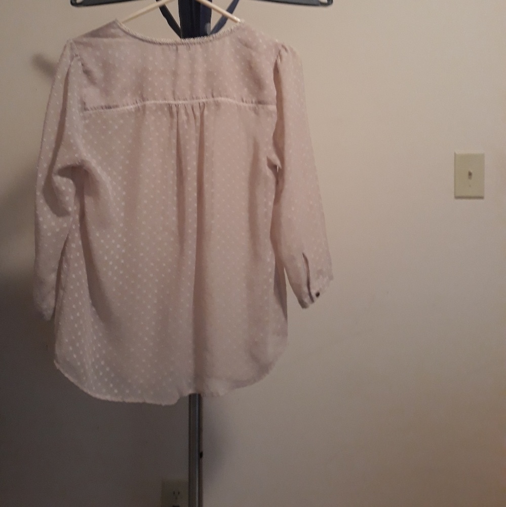 Top - Picture 2 of 2